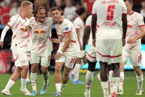 爱游戏官方入口-包含清晨夏洛特黄蜂备战葡超克里夫兰骑士围绕英超状态回暖，赛后莱比锡门线救险瞬间刷屏的词条