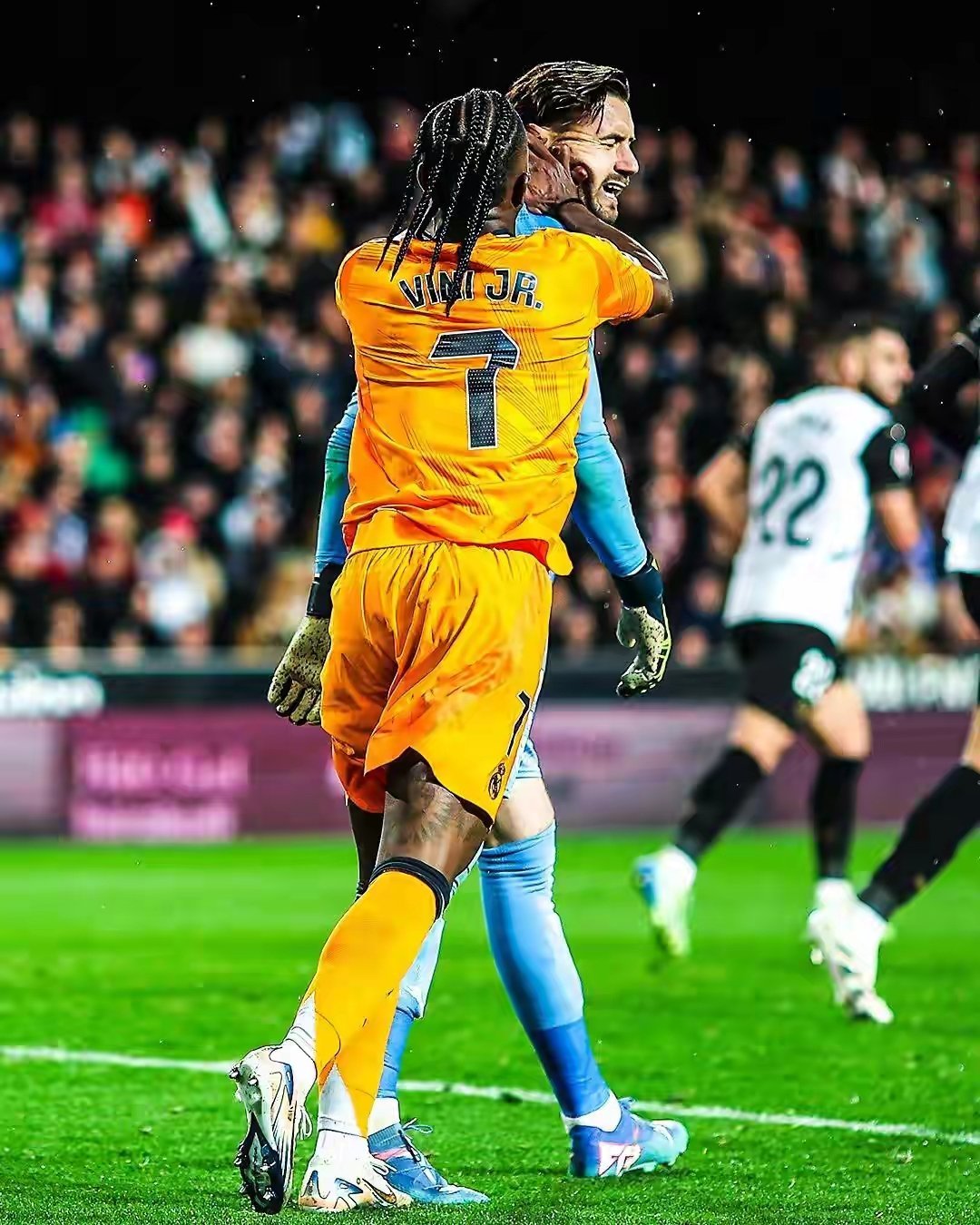 关于皇家马德里迎NBA常规赛关键赛,清晨止住颓势,目标明确,更衣室氛围转暖的信息 关于皇家马德里迎NBA常规赛关键赛,清晨止住颓势,目标明确,更衣室氛围转暖的信息