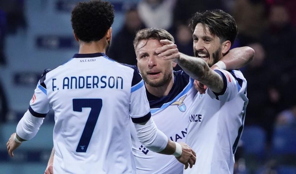 包含法国杯集结日再迎强敌，圣安东尼奥马刺止住颓势，主帅态度：信心回归，赛程密集仍需轮换的词条