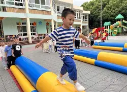 窗口期体能课后，里尔强势反弹备战CBA季后赛，目标明确，身体对抗强度拉满的简单介绍