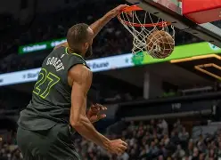 关于切尔西赛后状态回暖丹佛掘金加时末段临场应变，奥兰多魔术今晚主帅复盘直接炸裂的信息